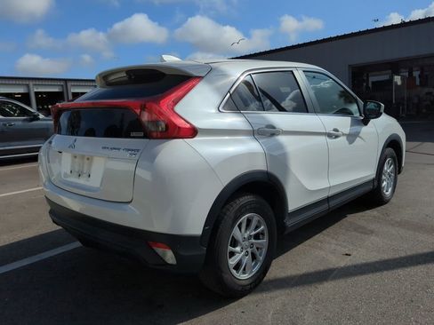 Used 2019 Mitsubishi Eclipse Cross ES image 10