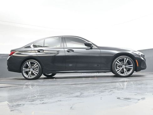 Used 2024 BMW 330i Sedan w/ Convenience Package RWD image 27