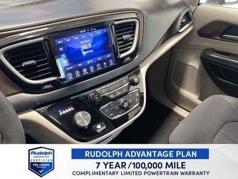 Used 2017 Chrysler Pacifica Touring Plus w/ Tire & Wheel Group image 25