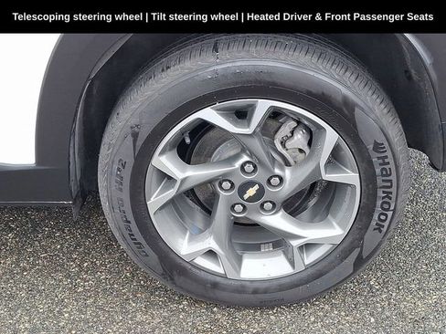 Used 2024 Chevrolet Trax LT w/ Driver Confidence Package image 15