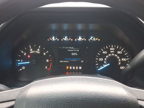 Used 2018 Ford F150 XL w/ Equipment Group 101A Mid AWD/4WD image 19