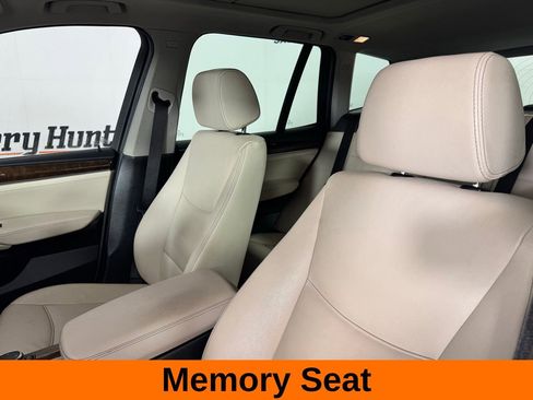 Used 2016 BMW X3 sDrive28i RWD image 13
