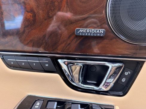 Used 2017 Jaguar XJ L Portfolio image 16