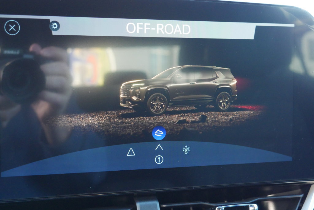 New 2027 Chevrolet Equinox LT AWD/4WD image 25