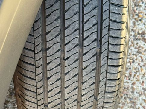 Used 2024 Nissan Kicks S image 32