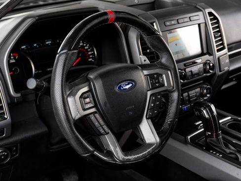 Used 2018 Ford F150 Raptor w/ Equipment Group 802A Luxury image 4