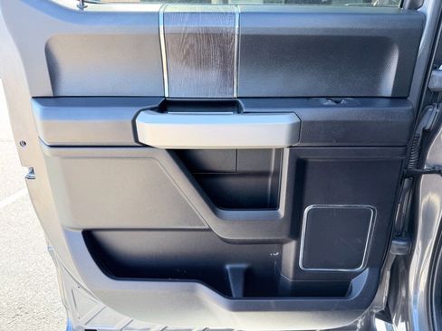 Used 2021 Ford F250 Lariat image 32