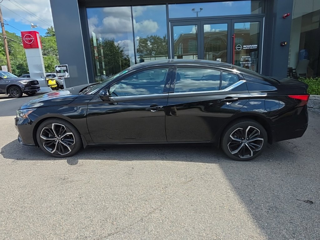 Certified 2023 Nissan Altima 2.5 SR AWD/4WD image 3