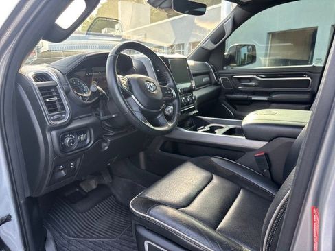 Used 2022 RAM 1500 Laramie AWD/4WD image 14