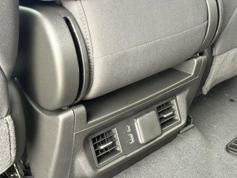 New 2026 GMC Sierra 1500 SLE w/ Preferred Package image 28