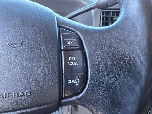 Used 2002 Ford F250 XLT AWD/4WD image 24
