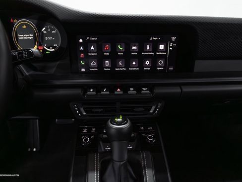 Used 2022 Porsche 911 GT3 image 24