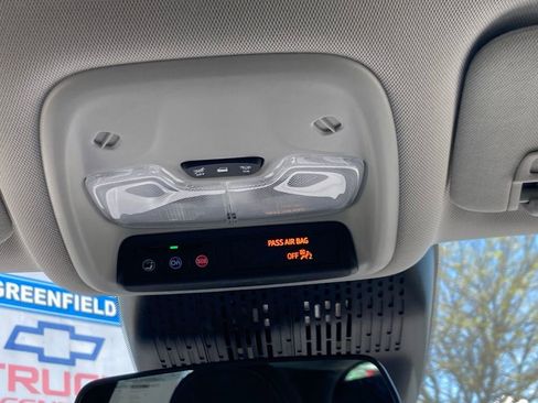 New 2027 Chevrolet Bolt LT w/ Comfort Package FWD image 14