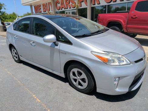 Used 2015 Toyota Prius Three w/ Solar Roof Package FWD image 1