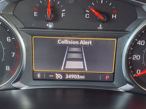 Used 2025 Chevrolet Blazer LT image 18