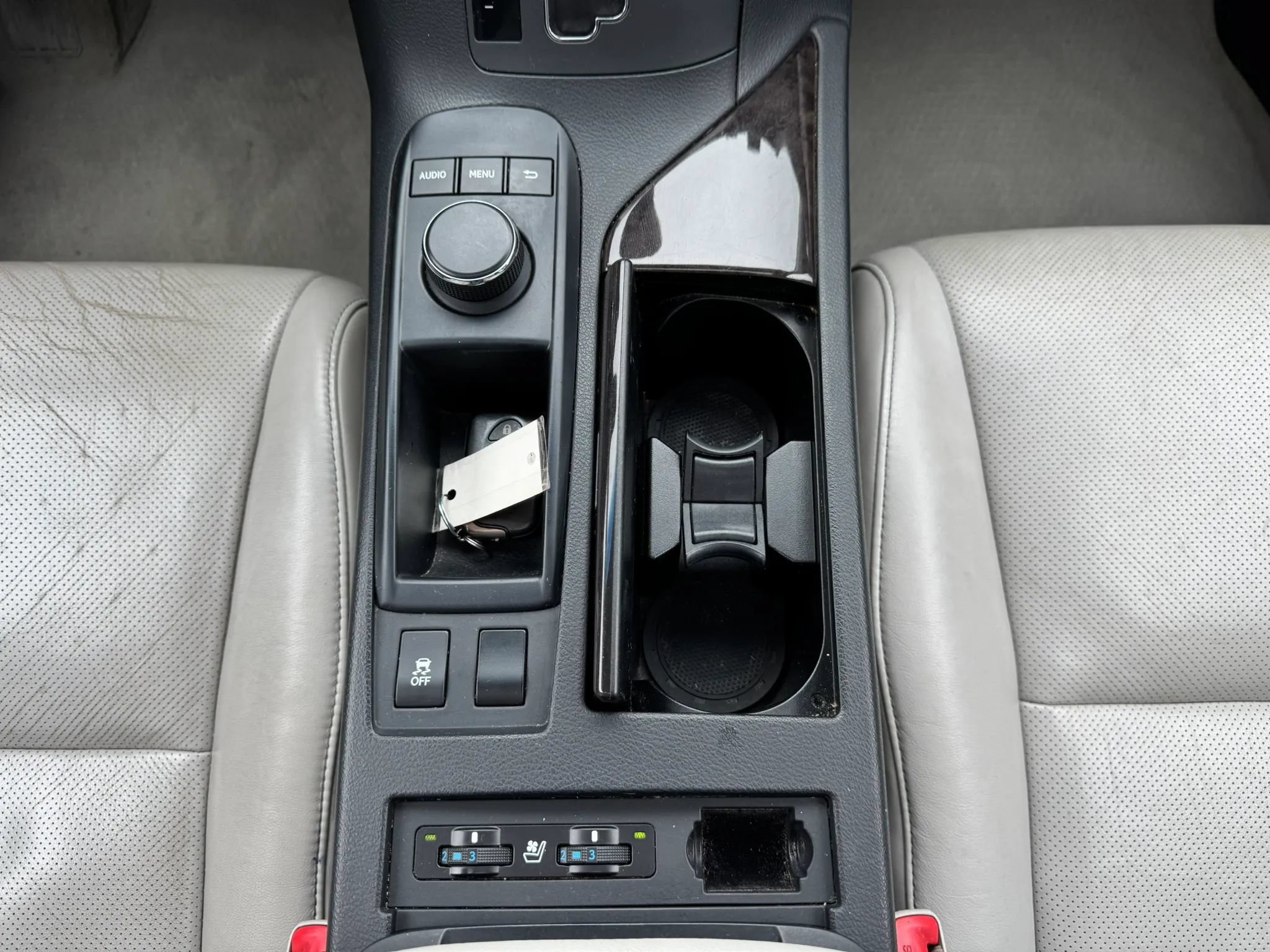 Used 2013 Lexus RX 350 FWD w/ Premium Pkg image 18