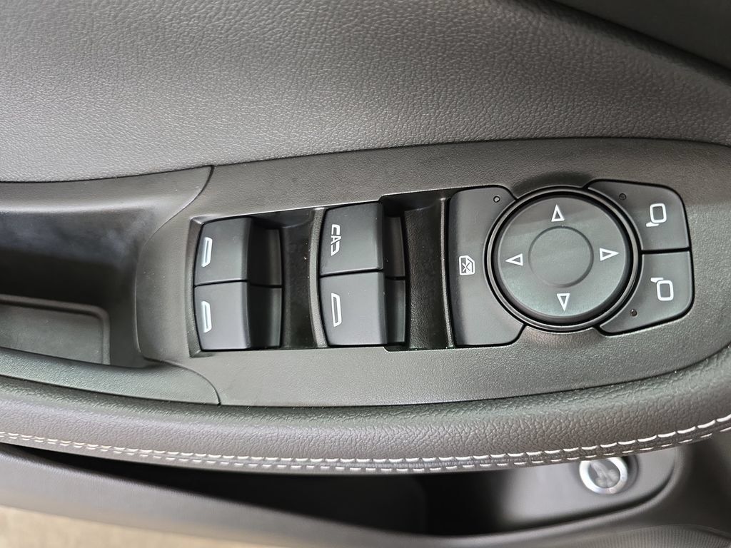 Certified 2024 Buick Encore GX Avenir w/ Avenir Technology Package AWD/4WD image 29