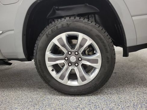 Used 2022 RAM 1500 Limited w/ Bed Utility Group AWD/4WD image 5
