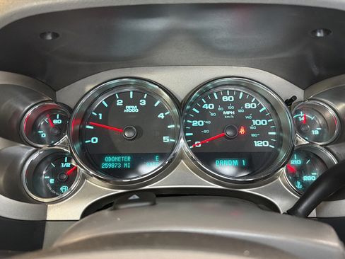 Used 2012 Chevrolet Silverado 2500 LT w/ Suspension Package, Off-Road RWD image 28