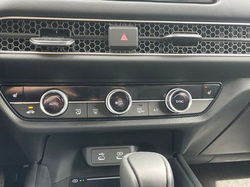 New 2026 Honda HR-V EX-L image 35