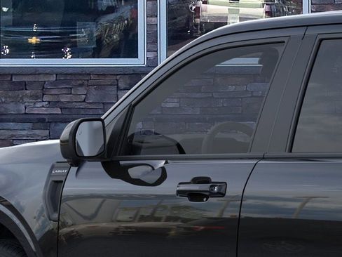 New 2025 Ford Maverick Lariat w/ Black Appearance Package image 21