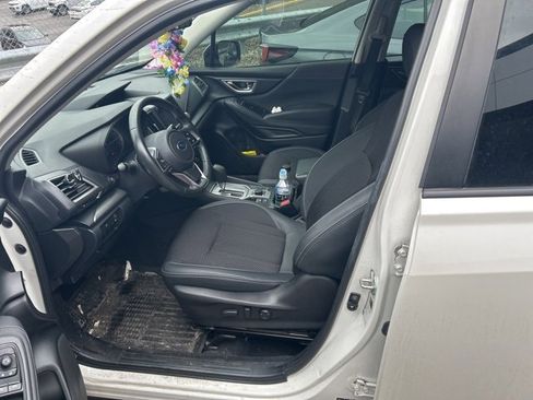 Certified 2022 Subaru Forester Premium image 7