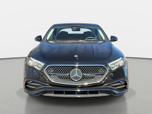 Used 2025 Mercedes-Benz E 350 Sedan image 2