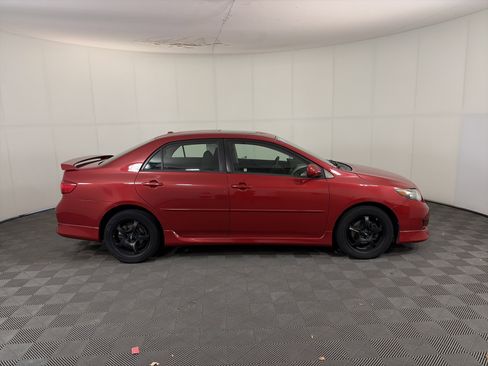 Used 2009 Toyota Corolla XRS FWD image 4