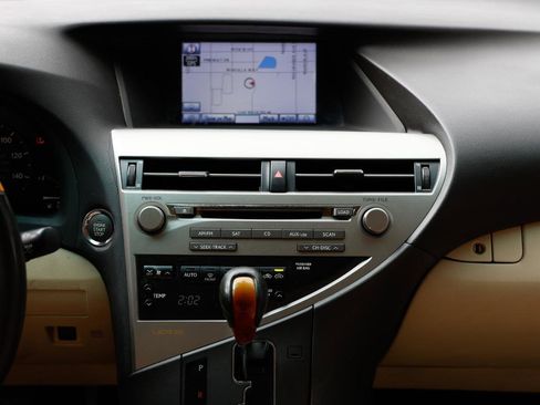 Used 2011 Lexus RX 350 2WD w/ Premium Pkg image 36