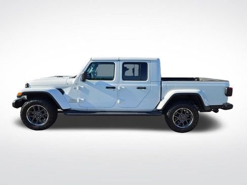 Used 2020 Jeep Gladiator Overland w/ LED Lighting Group AWD/4WD image 8
