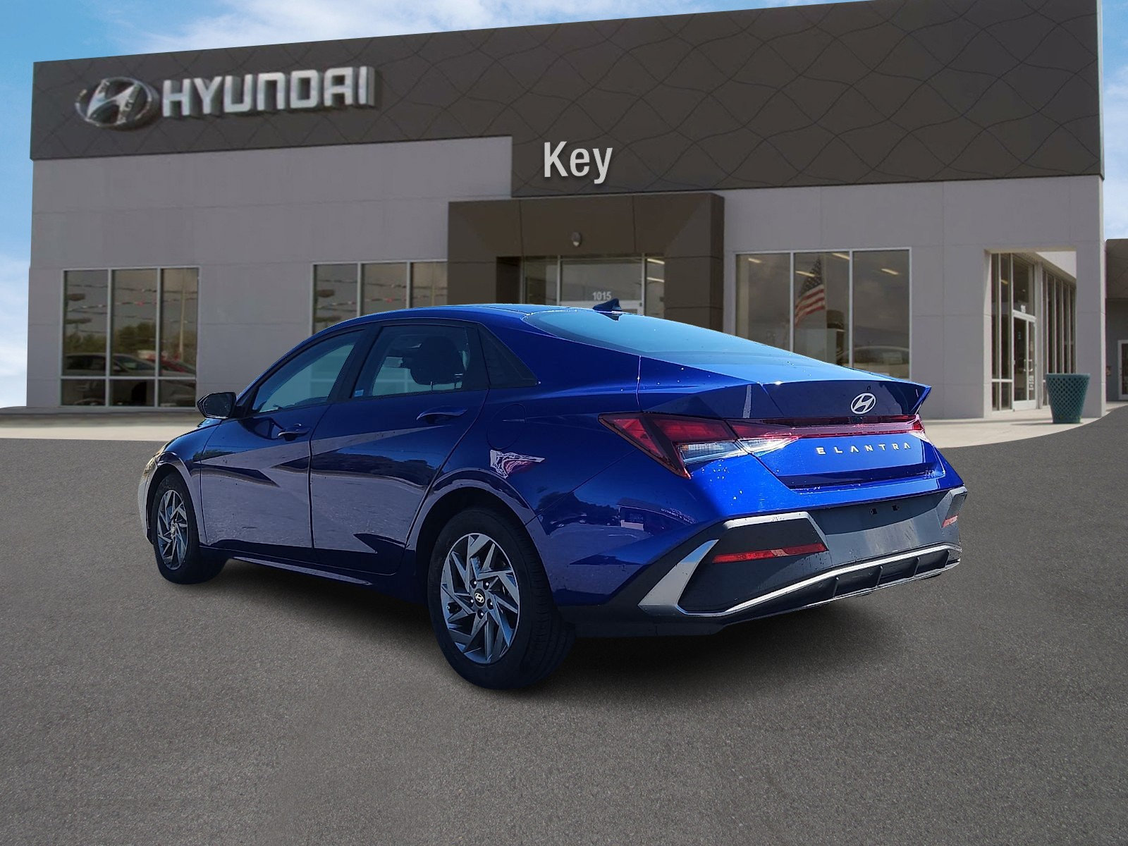 Certified 2024 Hyundai Elantra SEL FWD image 4