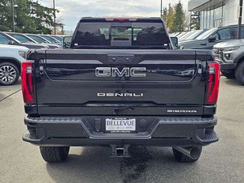 New 2026 GMC Sierra 2500 Denali Ultimate AWD/4WD image 4