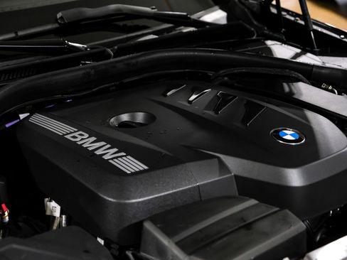 Used 2025 BMW 330i xDrive Sedan image 56