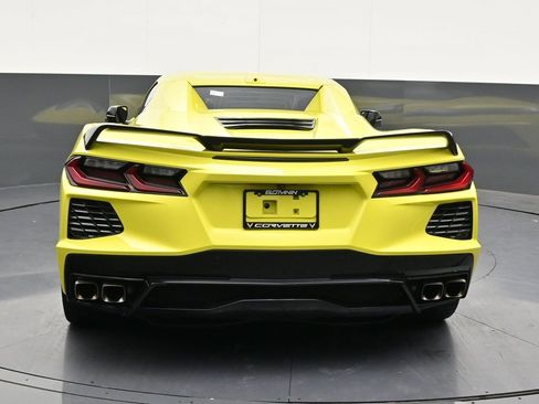 Used 2022 Chevrolet Corvette Stingray Preferred Conv w/ Z51 Performance Package RWD image 4