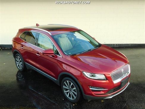 Used 2019 Lincoln MKC Reserve w/ MKC Climate Package image 4