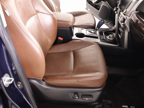 Used 2023 Toyota 4Runner Limited image 14