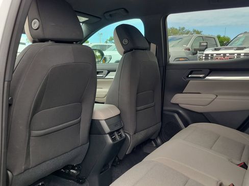 Used 2025 GMC Terrain Elevation FWD image 12