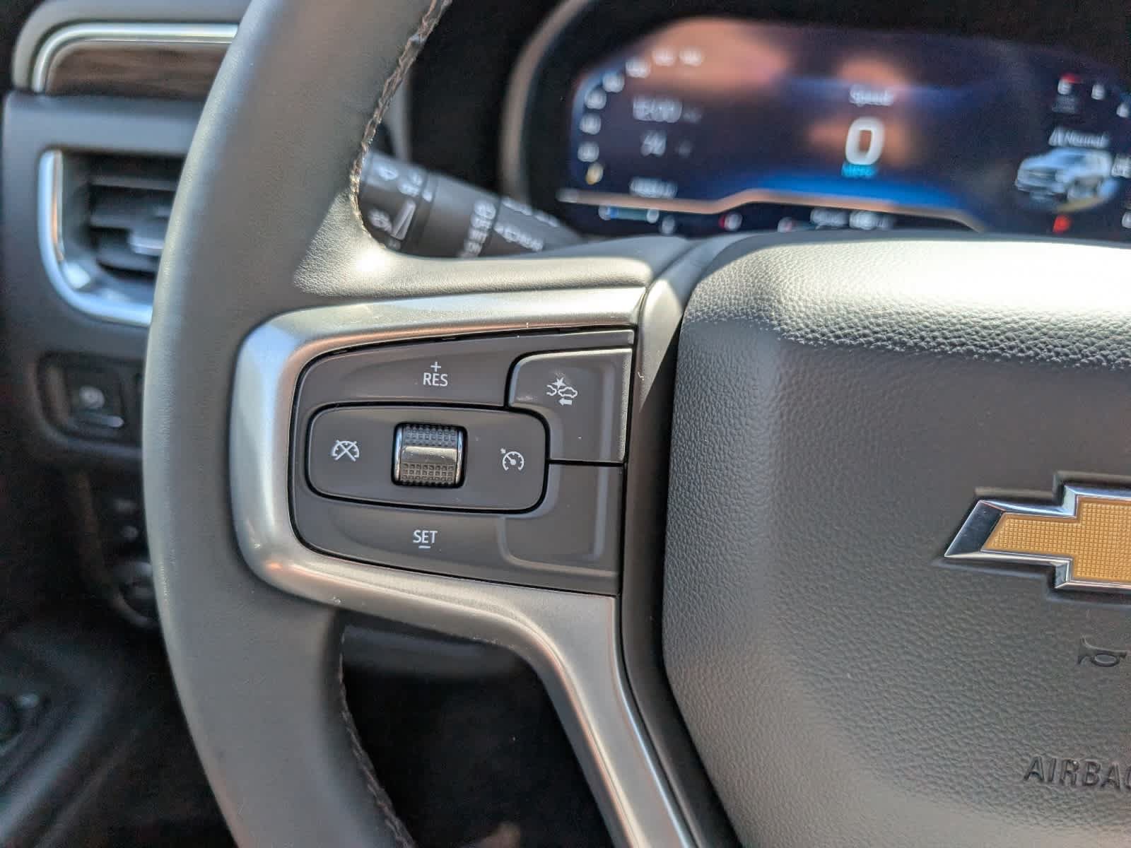 Used 2023 Chevrolet Suburban LT AWD/4WD image 24