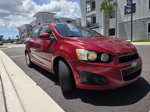 Used 2012 Chevrolet Sonic LS FWD image 4