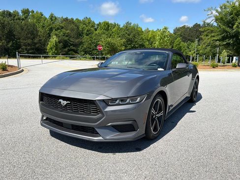 Used 2024 Ford Mustang Premium RWD image 4
