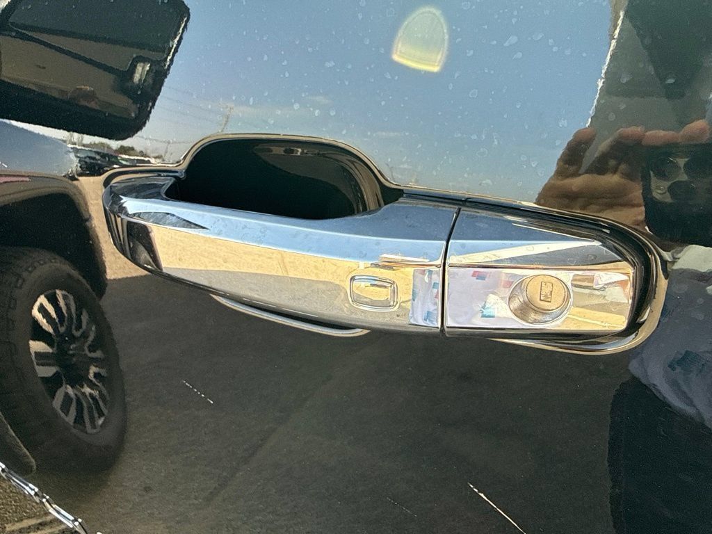 Certified 2026 GMC Sierra 2500 Denali Ultimate AWD/4WD image 25