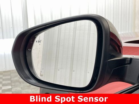 Certified 2024 Chevrolet Trax ACTIV w/ Sunroof Package image 35