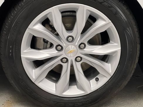Used 2025 Chevrolet Malibu LT FWD image 61