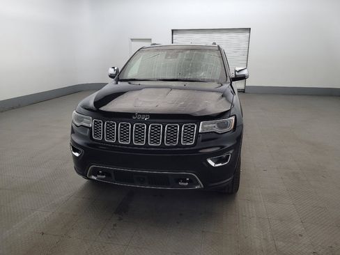 Used 2018 Jeep Grand Cherokee Overland AWD/4WD image 15