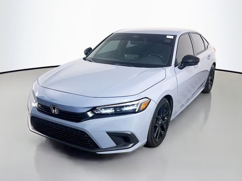 Used 2024 Honda Civic Sport image 4