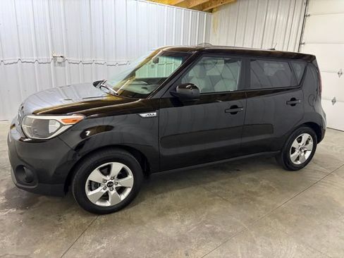 Used 2019 Kia Soul FWD image 4