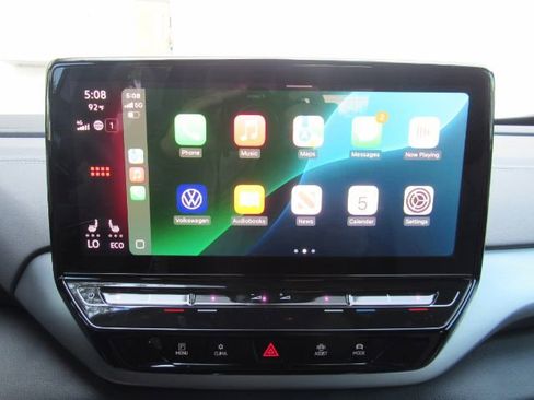 Used 2023 Volkswagen ID.4 Pro image 10