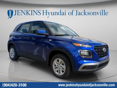 New 2026 Hyundai Venue SE FWD image 1