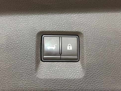 Used 2025 INFINITI QX60 Luxe AWD/4WD image 47