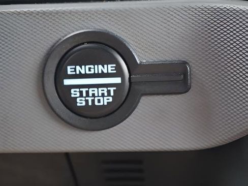 Used 2021 Ford Bronco Black Diamond AWD/4WD image 19